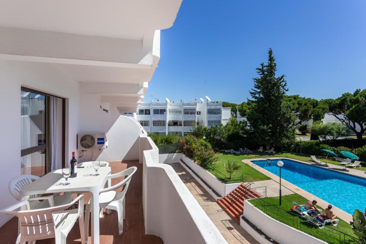 Host Wise - Bright Cozy Flats W Terrace & Pool Quarteira Exterior foto