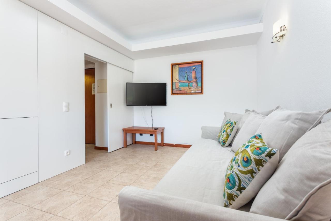 Host Wise - Bright Cozy Flats W Terrace & Pool Quarteira Exterior foto