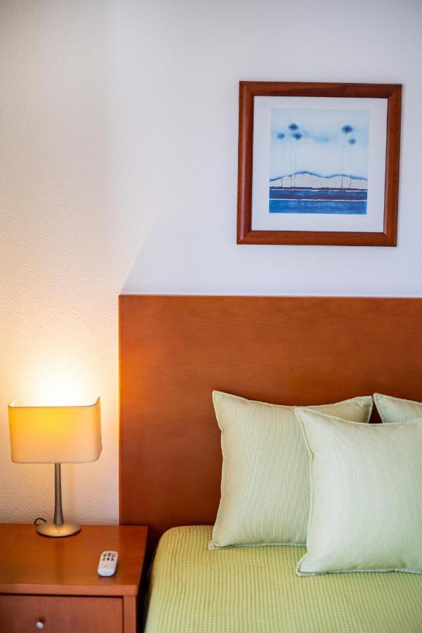 Host Wise - Bright Cozy Flats W Terrace & Pool Quarteira Exterior foto
